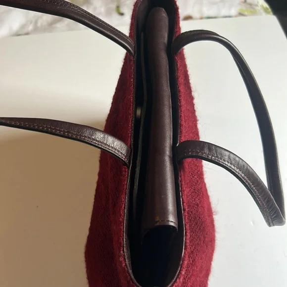 Vintage Kenneth Cole Maroon Red Wool with Dark Leather Trim Shoulder bag - Picture 10 of 11